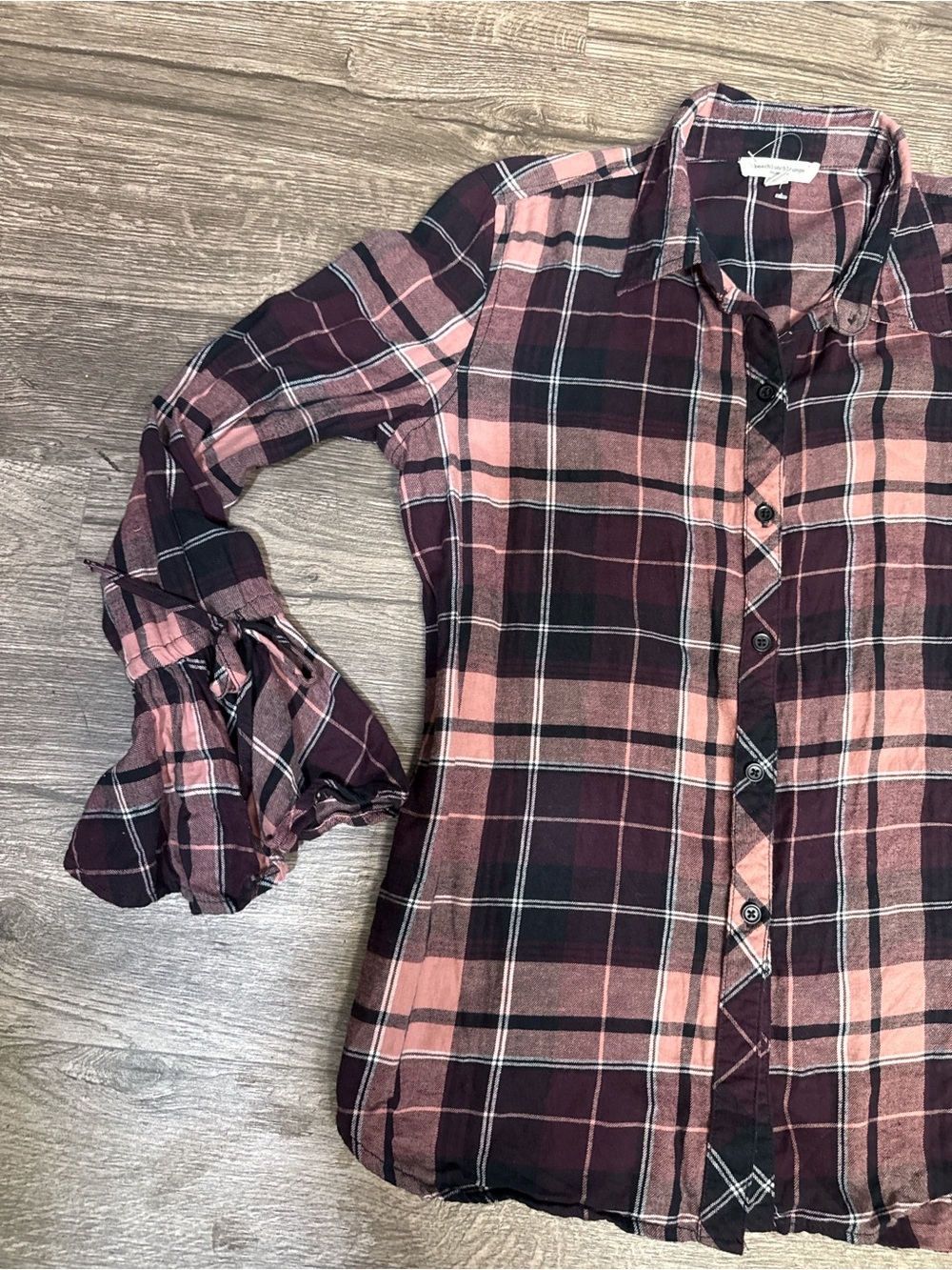 beachlunchlounge Pink and Black Plaid Bell-Sleeve Button-Down Shirt - Picture 5 of 11